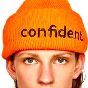 UNWORN ZARA KNIT BEANIE ORANGE